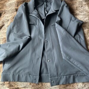 Men's Gray Jacket